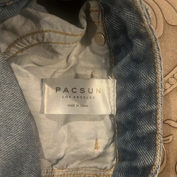 PacSun Denim Low Rise Short Size 23 - Picture 3 of 4